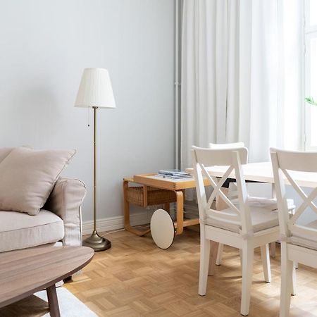 Kaunis Ja Rauhallinen Kaksio Hyvalla Sijainnilla Helsinki Buitenkant foto